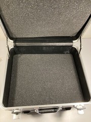 Guitar Effects Pedal Board Travel Case Heavy Duty Polyethylene Handle W/Wheels
