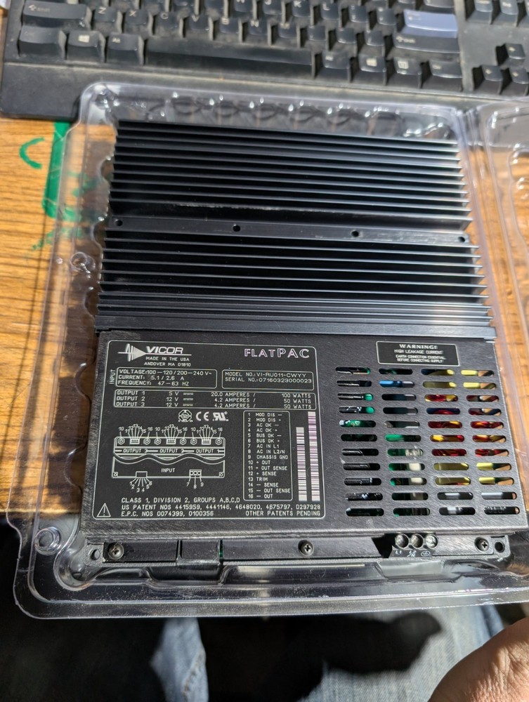 Vicor Flatpac V1-RU011-CWYY 3 Outputs 5V 12V 12V – 100W – 50W Fast Shipping! !17