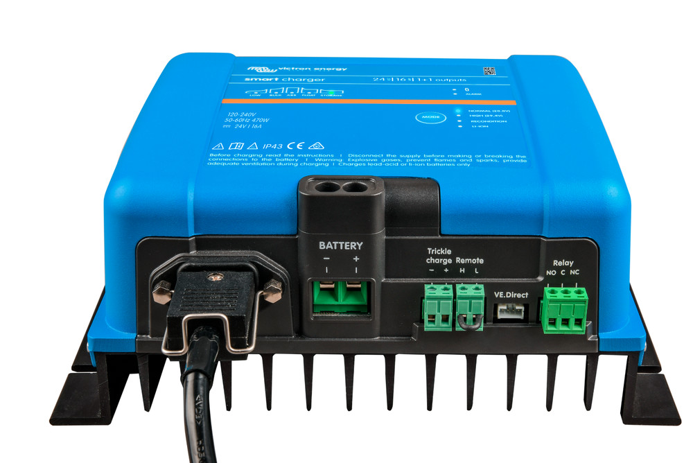 Victron PSC361550095 Smart IP43 Charger 36/15(1) 120-240V
