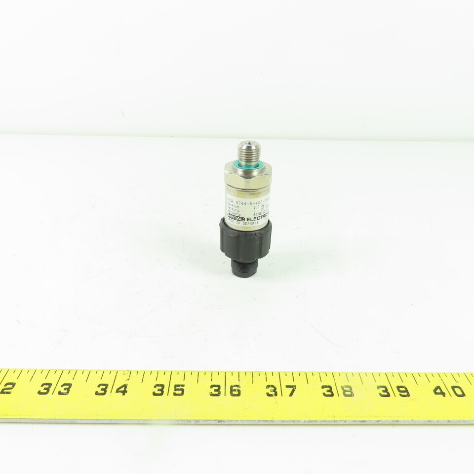 Hydac 4744-A-400-000 Pressure Transmitter Transducer 8-30VDC 400Bar NEW