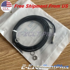 For Allen Bradley 872C-D3NP8-E2 872CD3NP8E2 Proximity Sensor Switch 10-30VDC PNP