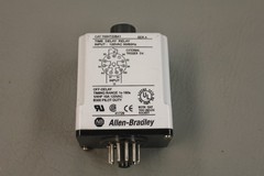 ALLEN BRADLEY 700-HT22BA1 SER A 120 VAC TIME DELAY RELAY
