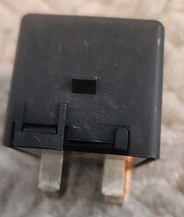 2203997-1 DC Contactor E TE Connectivity Automotive Aviation Contactor 4-pin