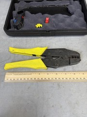 AMP 220190-1 Coax Crimping Tool Yellow Handles W/ Xcelite Cable Stripper Set