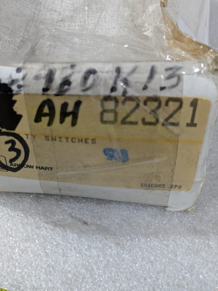 ARROW HART 82321 SWITCH