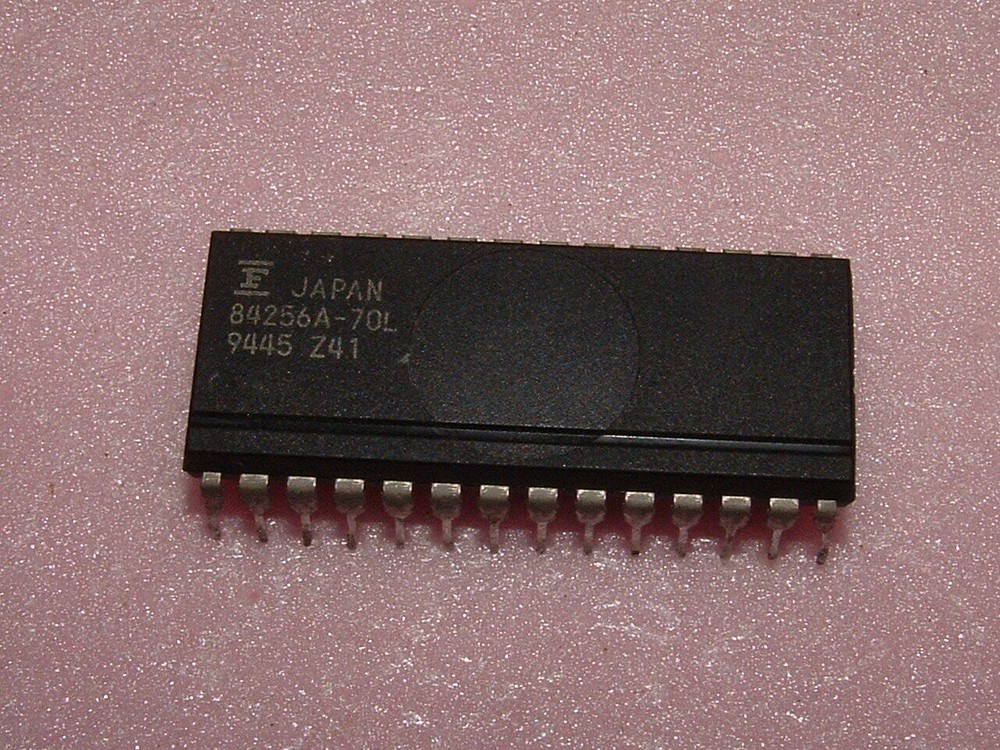 Fujitsu 84256A-70L SRAM 32Kx8-70ns, LoPower Memory, 600PDIP28 Tested 0 Defects