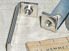 2 KEYSTONE 708 6-32 THREADED ANGLE MOUNTING BRACKET 0.062″ NICKEL PLATED STEEL