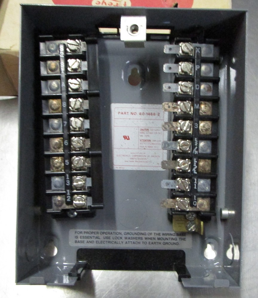 NEW Fireye 60-1466-2 Open Wiring Base Open Frame for Cabinet Mounting D37