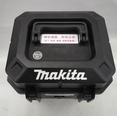 Makita SK313GD Laser Marker Green Laser Telescoping Tripod Indoor/Outdoor