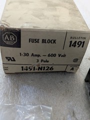 ALLEN BRADLEY 1491-N126 FUSE BLOCK 1-30AMP 600VOLTS 3 POLE (LOT OF 2)