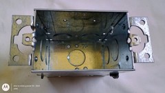 BRASS PLATE FLOOR RECEPTACLE ARROWHART 15A 125V 2P 3W GRD BRUSH STAIN READ DESC