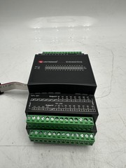 UNITRONICS IO-D16A3-TO16 I/O Input Output Module 3 Analog In 16 Digital In/Out