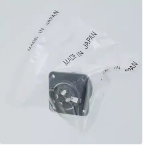 1PCS NEW FIT FOR Cable relay plug socket connector CE05-6A24-11SGH-D-BSS