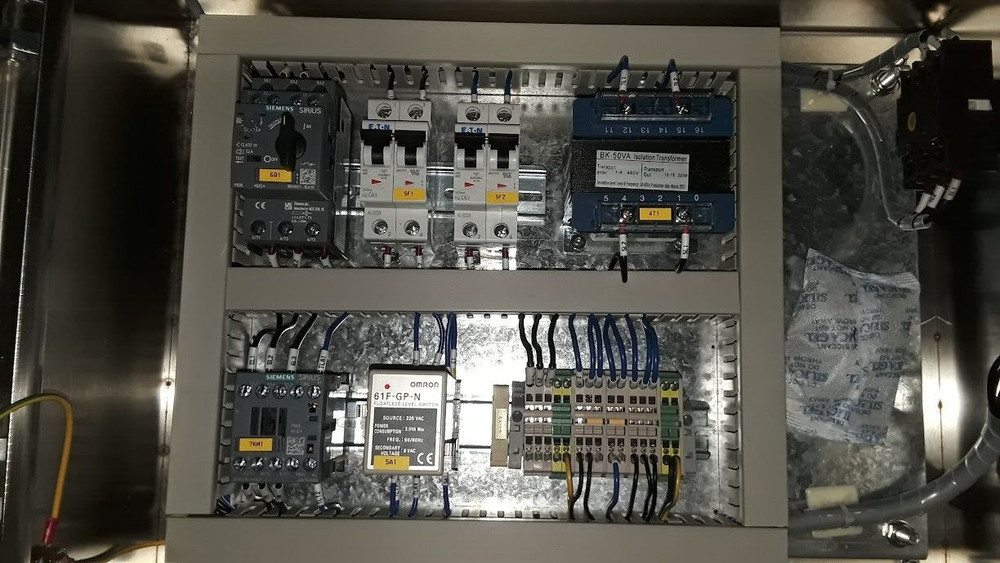 New Compact Electrical Cabinet 480V/60HZ AC Supply-220V/60HZ AC Transformer