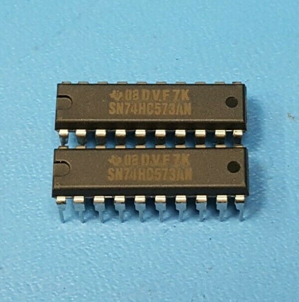 IC, SN74HC573AN, Texas Instruments, 20 PIN, Latch Transparent 3-ST 8-CH (2 pcs)