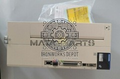 1PCS YASKAWA Server Drive SGD7S-330A00B202 New