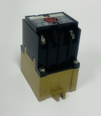 ALLEN BRADLEY NO. 700-P200A1 STANDARD AND TIME DELAY CONTACT 2 NO OPEN TYPE