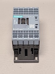 SIEMENS SIRIUS POWER CONTACTOR 3RT2015-2BB42