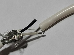 Belden 9966 22/1P Braid Shielded Twist Pair MIL-W-16878D Cable Wire White /10ft