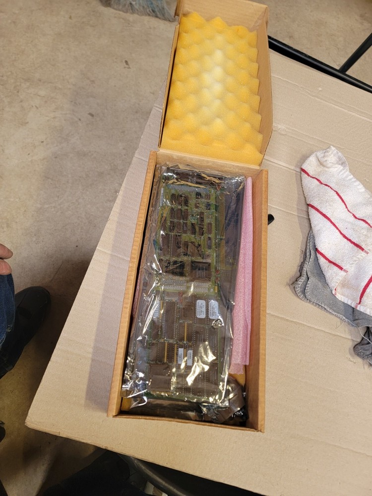 GE FANUC DS6815PCDP1B1A I/O INTERFACE MODULE DLAN NEW FREE SHIPING