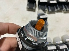 One (1) Allen Bradley 800T-QH24W White Pilot Light 24V AC/DC, NOS no box