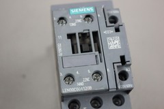SIEMENS LIGHTING CONTACTOR LEN00C004120B