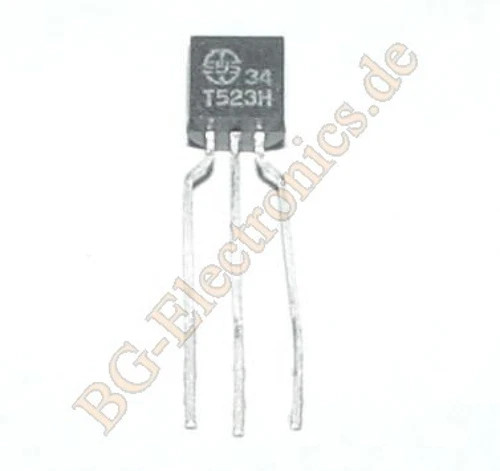2 x PST523H This IC functions in a variety of CPU systems Mitsumi TO-92 2pcs