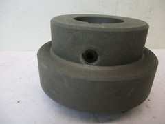 New open-box Bore: 1-5/8 Keyway: 3/8 Magnaloy Coupling Model 400 A912AES
