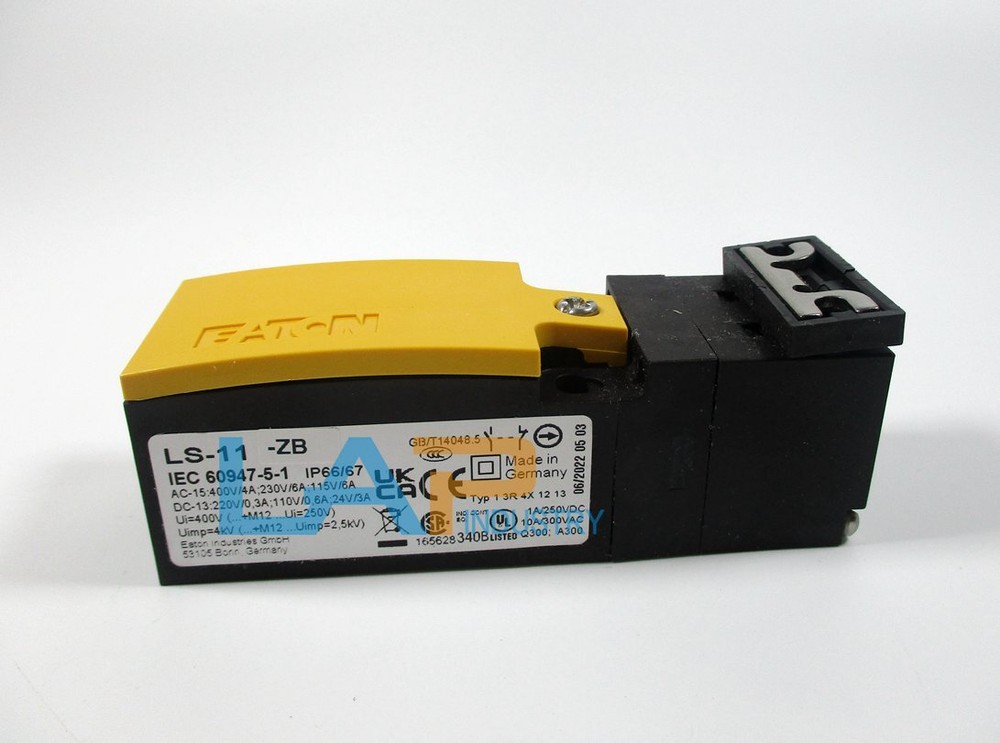 1PCS New For LIMIT SWITCH LS-11-ZB 14 AWG AC-15 400V / 4A