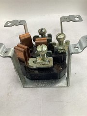 USED 7974 FLUSH PAOWER OUTLET HBL7974 50 Amp 125/250 Volts