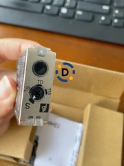 New PEPPERL+FUCHS DK12-11/124/136 132616 Color-coded sensor