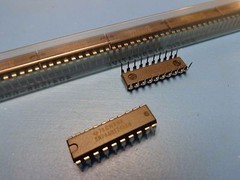 (20) TI SN74ABT245BN OCTAL BUS TRANSCEIVER 3 STATE OUTPUTS 20P 20 PIN DIP