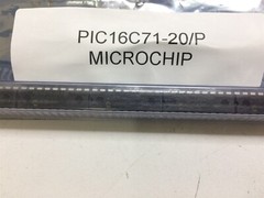 PIC16C71-20/P MICROCHIP IC MCU 8BIT 1.75KB OTP 18PIN PDIP ROHS 2 PIECES