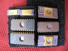 vintage INTEL Gold Cap Lot Microprocessor EPROM Chips