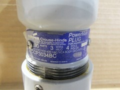 New Cooper Crouse Hinds CCP3034BC 4 Pole 3 Wire 30 Amp Powermate Plug #40