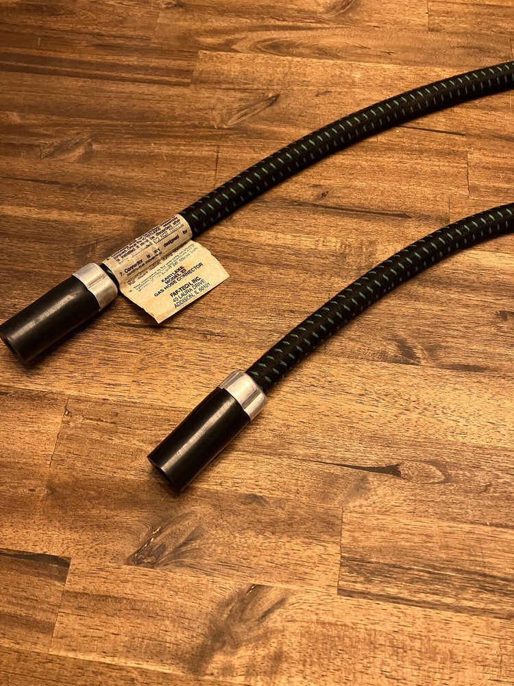 Kantleke MODEL 23 24in Cloth Covered Gas Connector Hose Assembly B247908