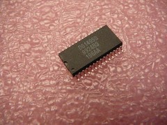 DALLAS SEMICONDUCTOR DS1495S RAMified Real Time Clock IC **NEW**