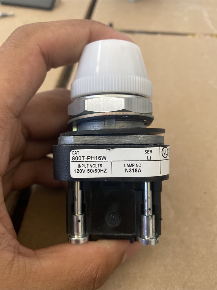 ALLEN BRADLEY 800T-PH16W WHITE PILOT LIGHT SERIES U 120V 50/60HZ 800t-N336 New!!
