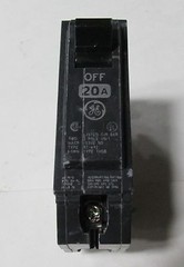 General Electric Circuit Breaker Type RT692 120-240v 20 Amp B7~ 70934ISU