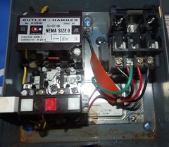 Cutler Hammer A10BGA0 Series A2 5HP 600V Combination Starter + 1 Year Warrranty