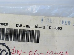 (NEW – Lot of 105) SAMTEC DW-06-10-G-D-563 Bronze Spacing / Stacking Board