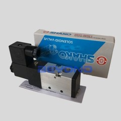 1PCS New For SHAKO Solenoid Directional Valve PU520-02S DC24V/AC220V/110V