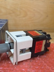 Micro Switch 911BAA011MD 3way Lighted Switch No Bulbs (New)