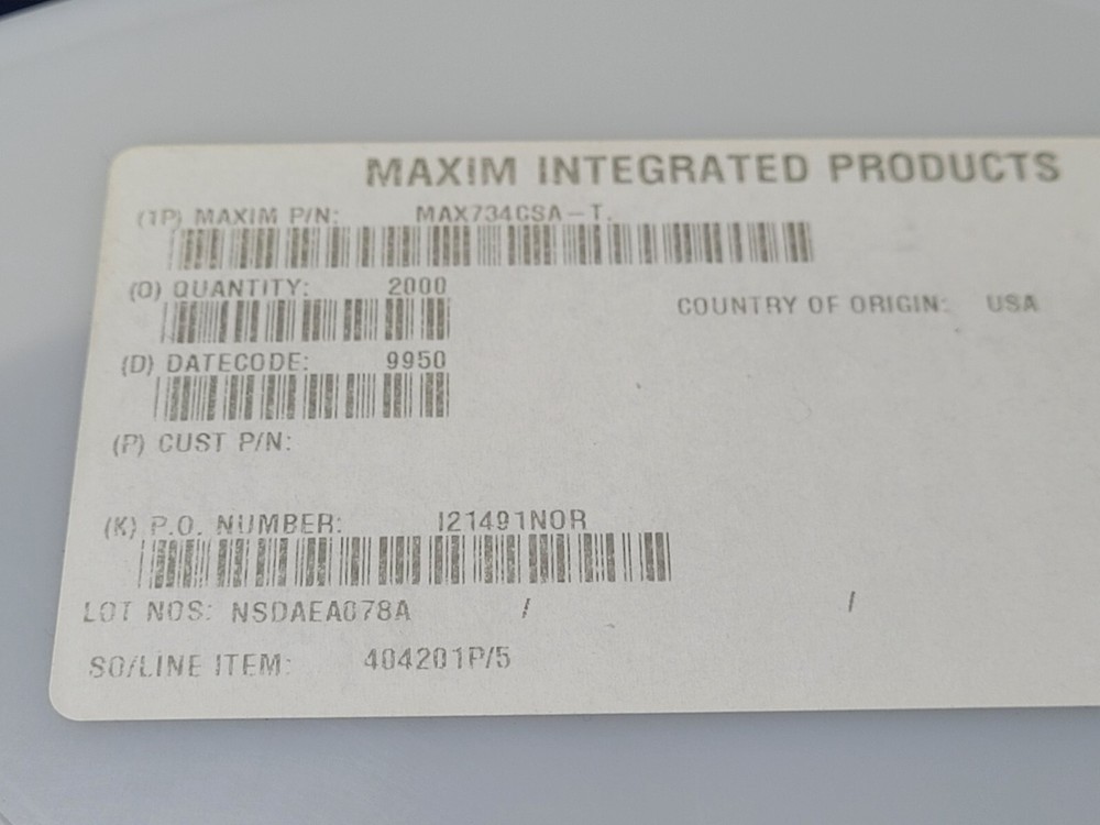 (10 PCS) MAX734CSA MAXIM IC REG FLASH MEM 1OUT 8SOIC