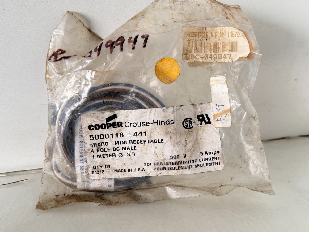 COOPER CROUSE HINDS 5000118-411 Micro – MINI LINE 4 POLE DC MALE 3′ 3” (36)