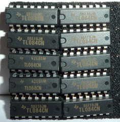 10 Texas Instruments TL084CN IC’s