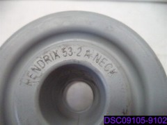 Hendrix HPI-53-2 Polyethylene Spool Insulator