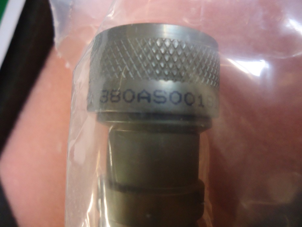 380AS001B1406A3 Glenair Connector Accessories Backshell With Strain R Brand New!