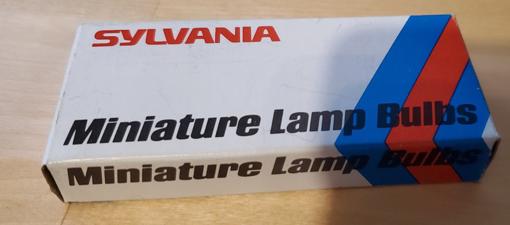 New QTY 10 SYLVANIA BULB 382 Miniature Indicator Lamps 14V 1W-BOX OF 10