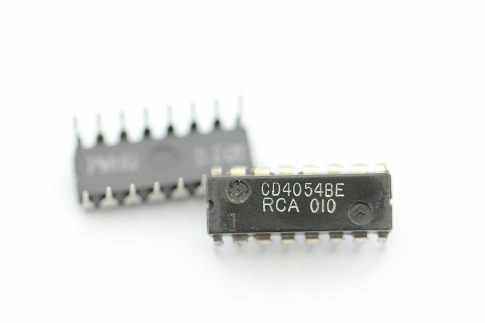 CD4054BE RCA INTEGRATED CIRCUIT NOS (New Old Stock)1PC C163U25210214
